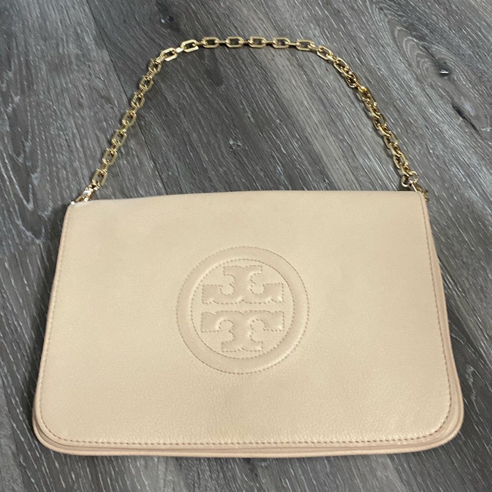 Tory Burch Bombe Convertible Clutch